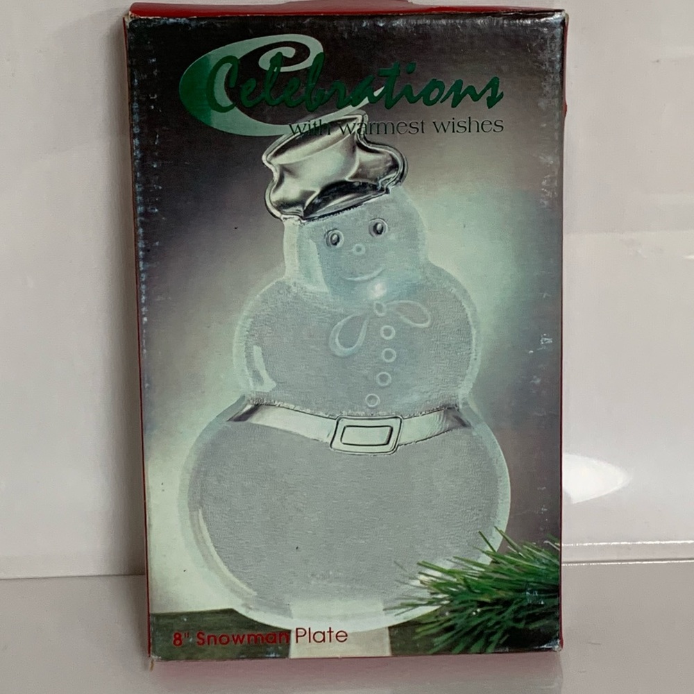 🧨Celebrations Frosted Snowman Plate
